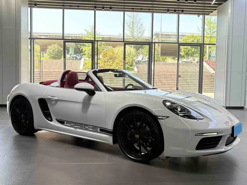 2020 Porsche 718 2.0T 250HP H4 7DCT,autocango,china used car exporter,china ev exporter,chinese used car exporter,chinese used ev exporter