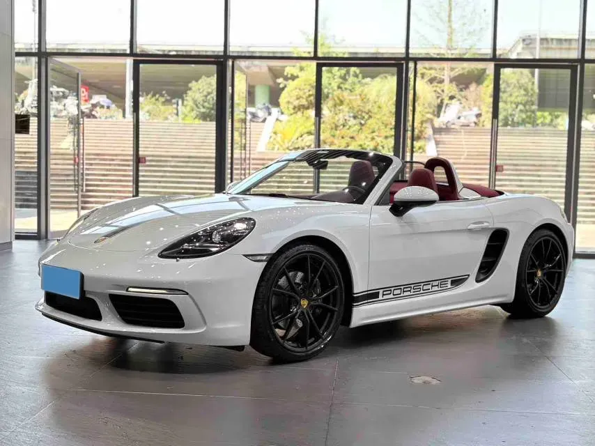 2020 Porsche 718 2.0T 250HP H4 7DCT,autocango,china used car exporter,china ev exporter,chinese used car exporter,chinese used ev exporter