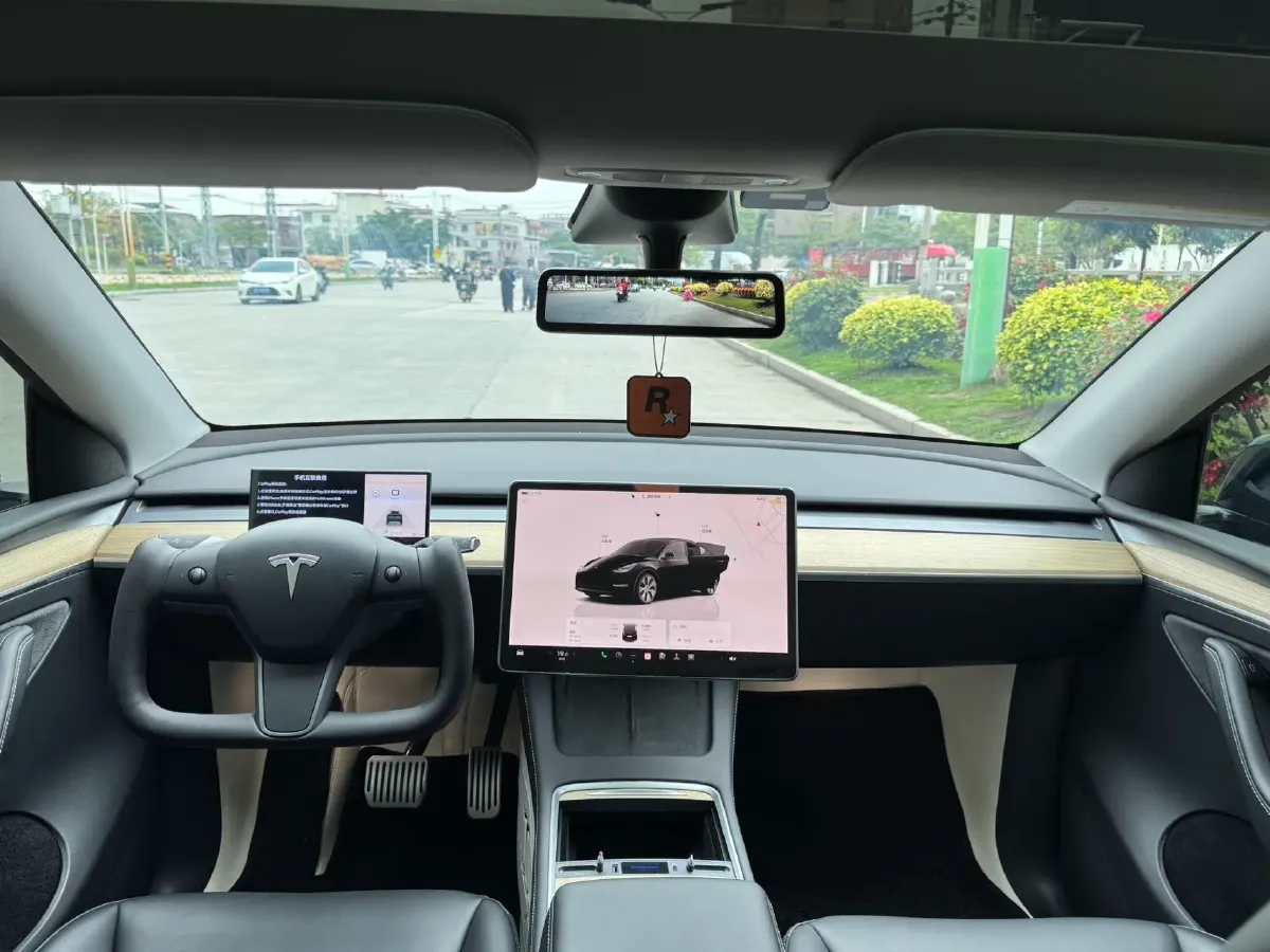 2022 Tesla Model Y BEV 60KWH,autocango,china used car exporter,china ev exporter,chinese used car exporter,chinese used ev exporter