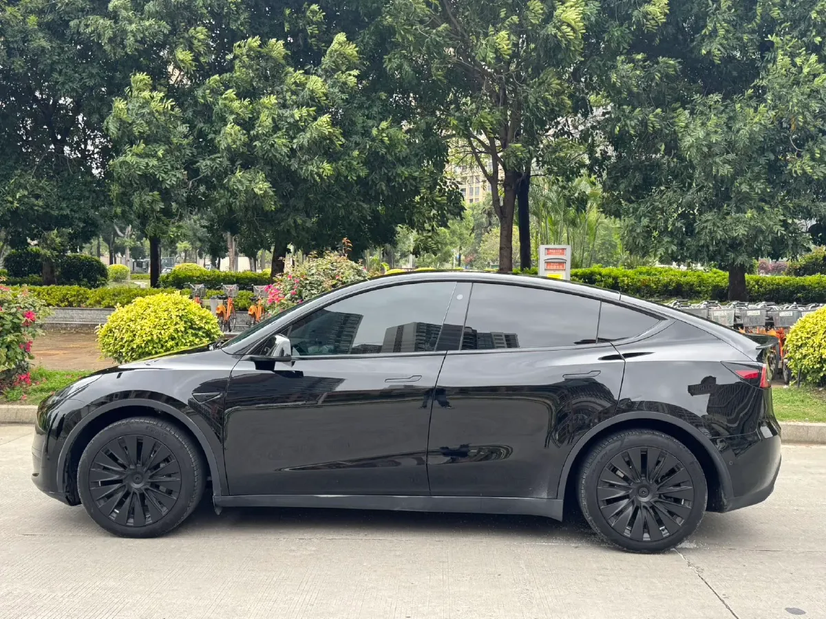 2022 Tesla Model Y BEV 60KWH,autocango,china used car exporter,china ev exporter,chinese used car exporter,chinese used ev exporter