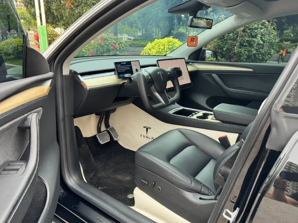 2022 Tesla Model Y BEV 60KWH,autocango,china used car exporter,china ev exporter,chinese used car exporter,chinese used ev exporter