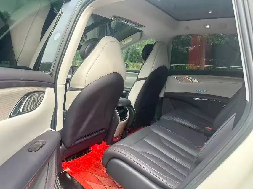 2023 IM LS7 BEV 90KWH,autocango,china used car exporter,china ev exporter,chinese used car exporter,chinese used ev exporter