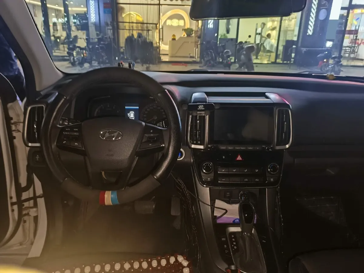 2019 Hyundai ix35 2.0L 160HP L4 6AT,autocango,china used car exporter,china ev exporter,chinese used car exporter,chinese used ev exporter