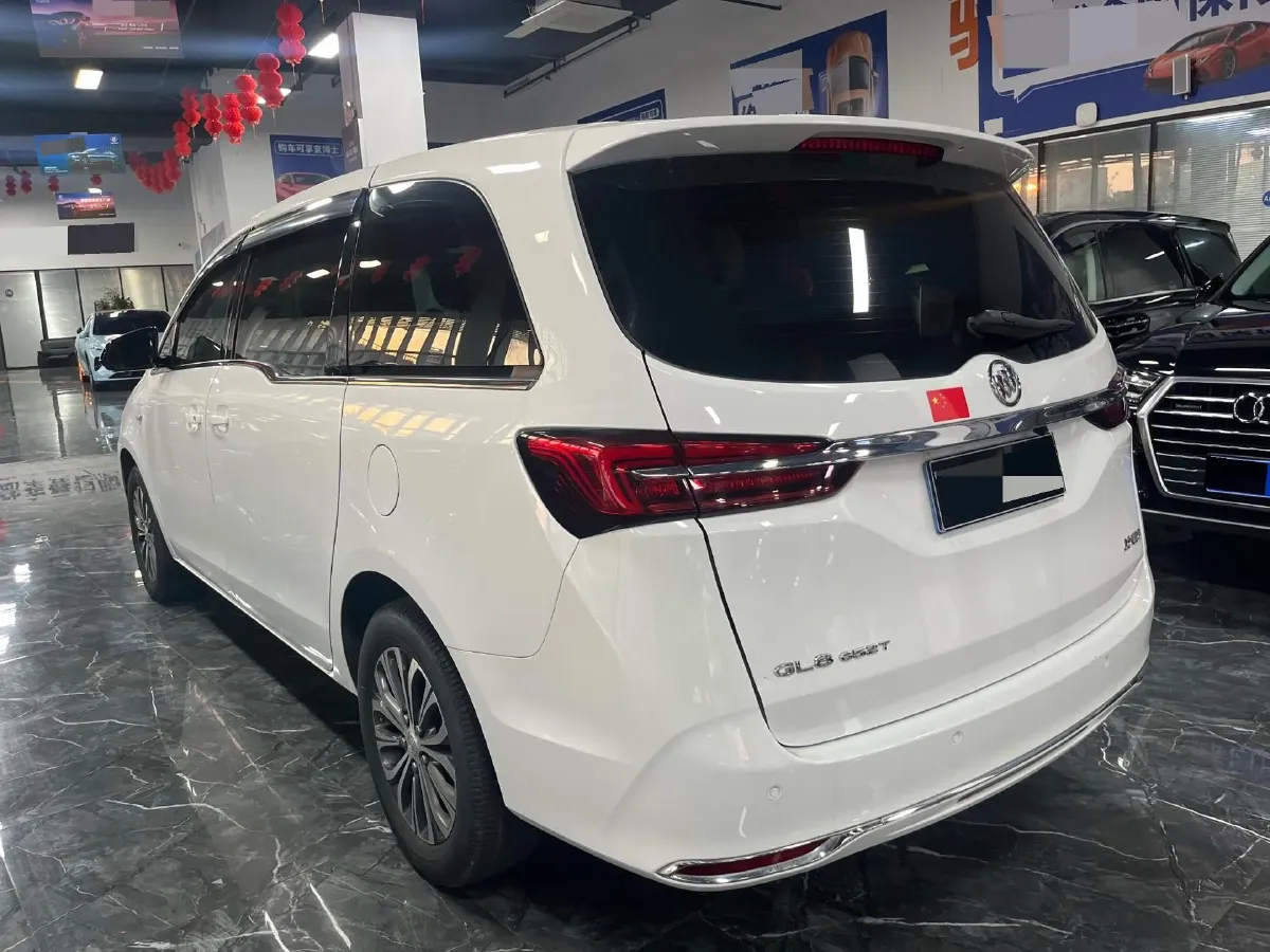 2021 Buick GL8 2.0T 237HP L4 9AT,autocango,china used car exporter,china ev exporter,chinese used car exporter,chinese used ev exporter