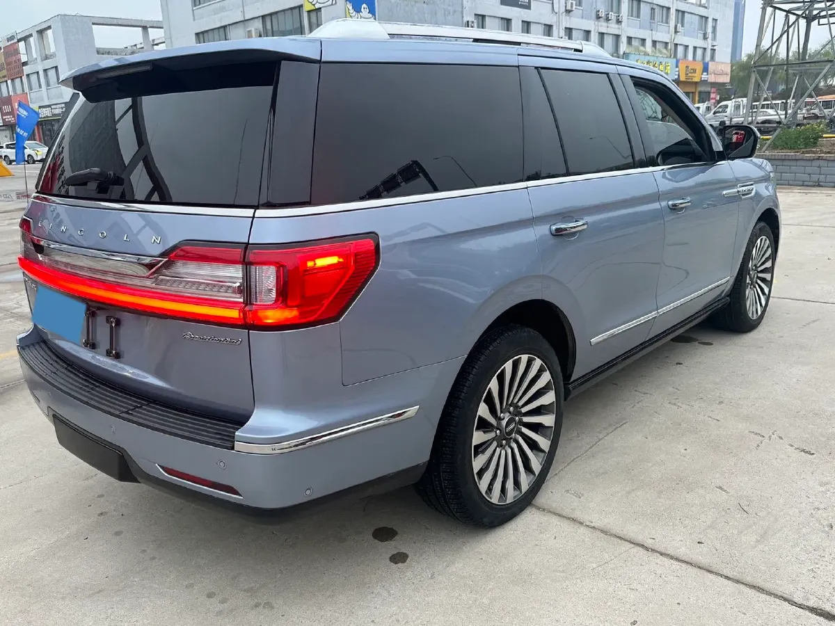 2020 Lincoln Navigator 3.5T 388HP V6 10AT,autocango,china used car exporter,china ev exporter,chinese used car exporter,chinese used ev exporter