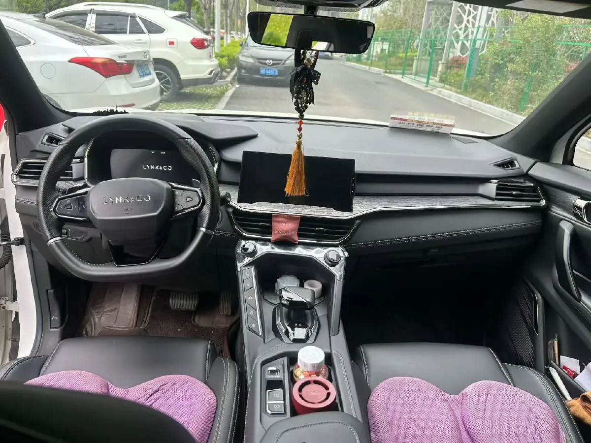 2020 LYNK&CO 06 1.5T 177HP L3 7DCT,autocango,china used car exporter,china ev exporter,chinese used car exporter,chinese used ev exporter