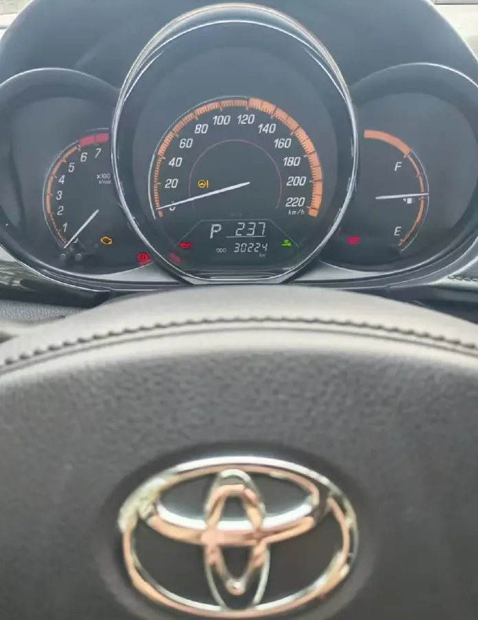 2022 Toyota Yaris L 1.5L 112HP L4 CVT,autocango,china used car exporter,china ev exporter,chinese used car exporter,chinese used ev exporter