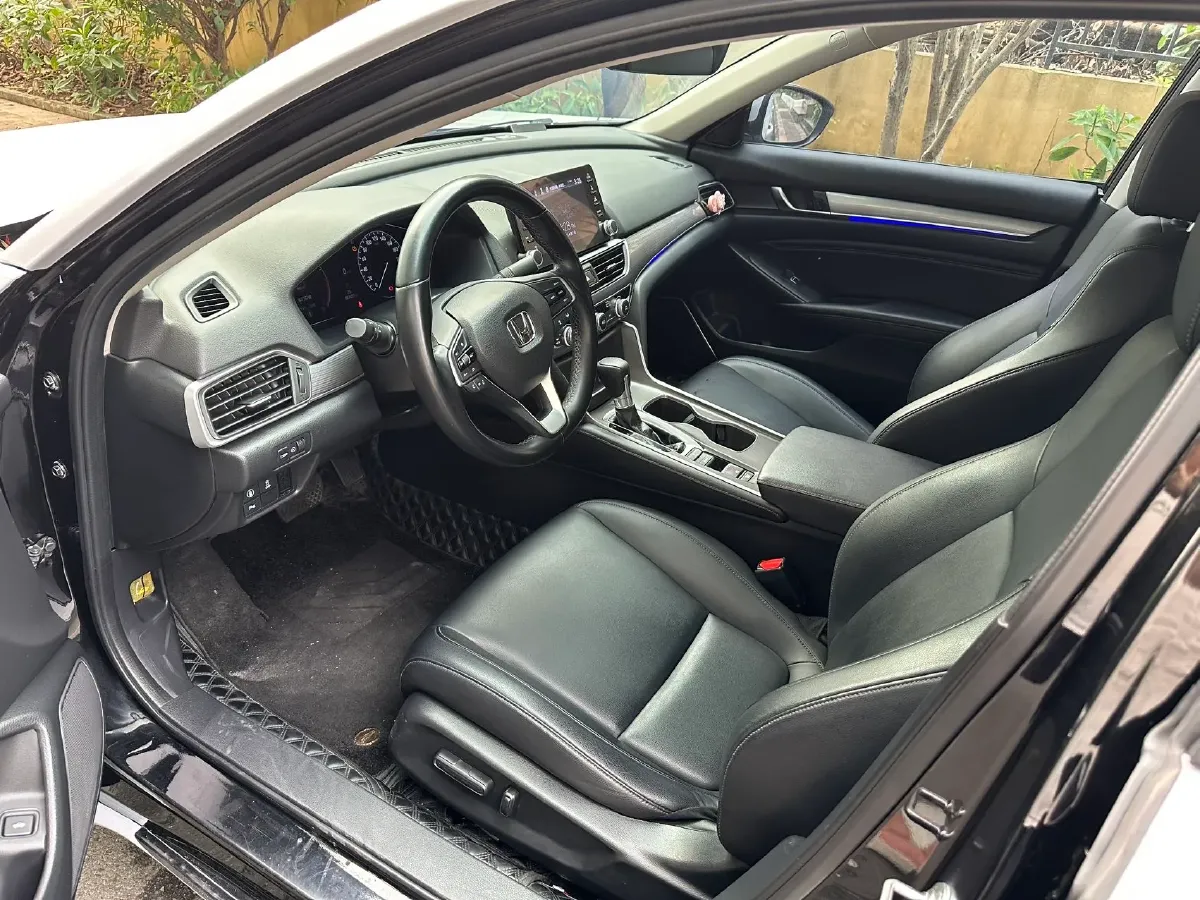 2018 Honda Accord 1.5T 194HP L4 CVT,autocango,china used car exporter,china ev exporter,chinese used car exporter,chinese used ev exporter