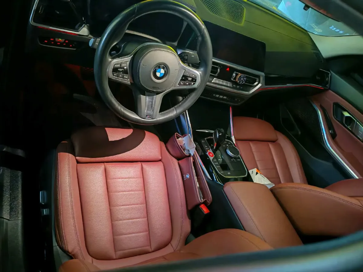 2021 BMW 3 Series 2.0T 156HP L4 8AT,autocango,china used car exporter,china ev exporter,chinese used car exporter,chinese used ev exporter