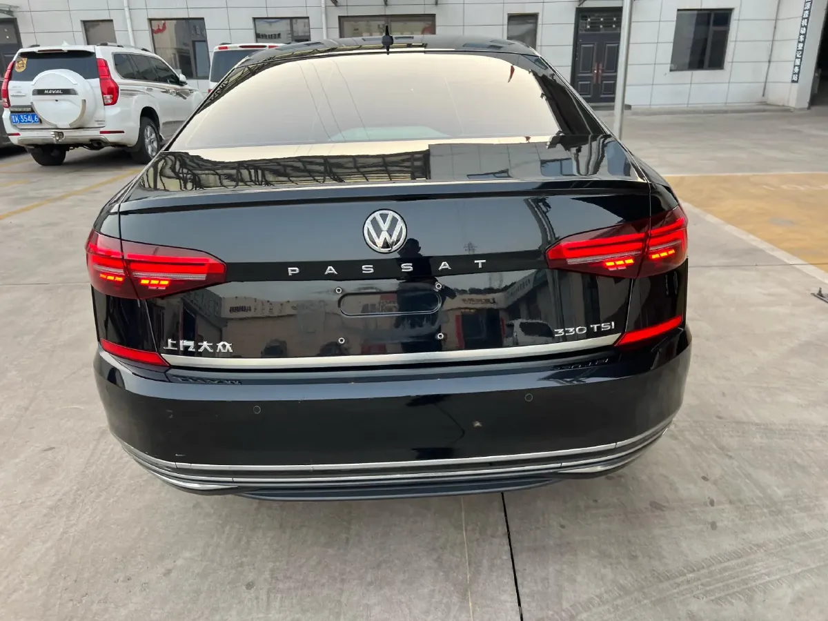 2019 Volkswagen Passat 2.0T 186HP L4 7DCT,autocango,china used car exporter,china ev exporter,chinese used car exporter,chinese used ev exporter