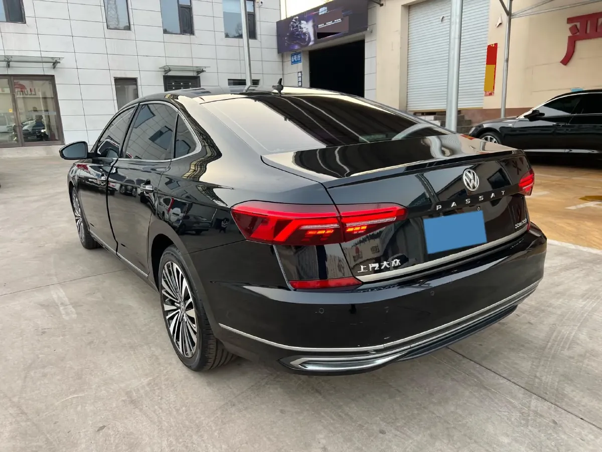 2019 Volkswagen Passat 2.0T 186HP L4 7DCT,autocango,china used car exporter,china ev exporter,chinese used car exporter,chinese used ev exporter