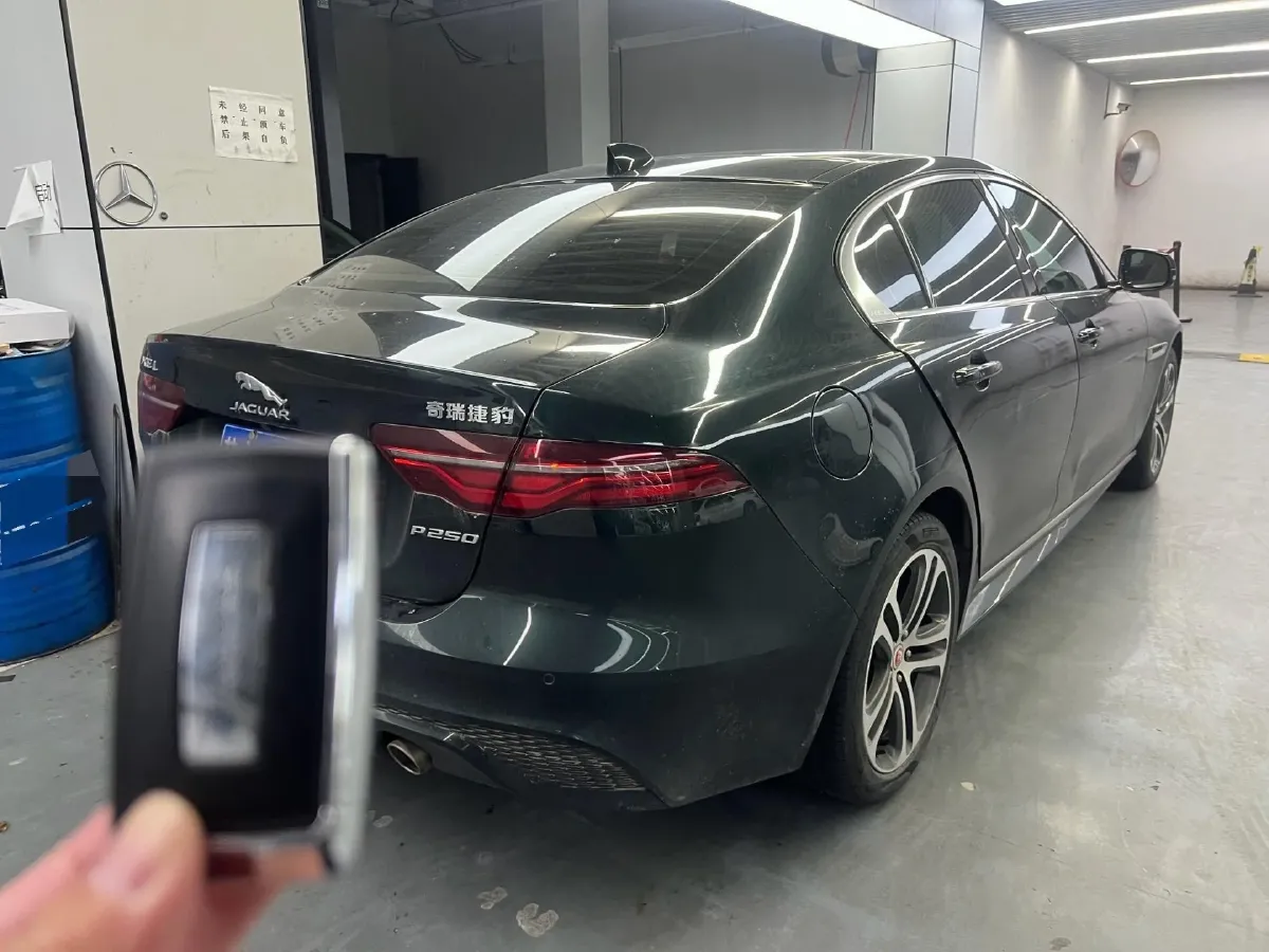 2023 Jaguar XEL 2.0T 250HP L4 8AT,autocango,china used car exporter,china ev exporter,chinese used car exporter,chinese used ev exporter