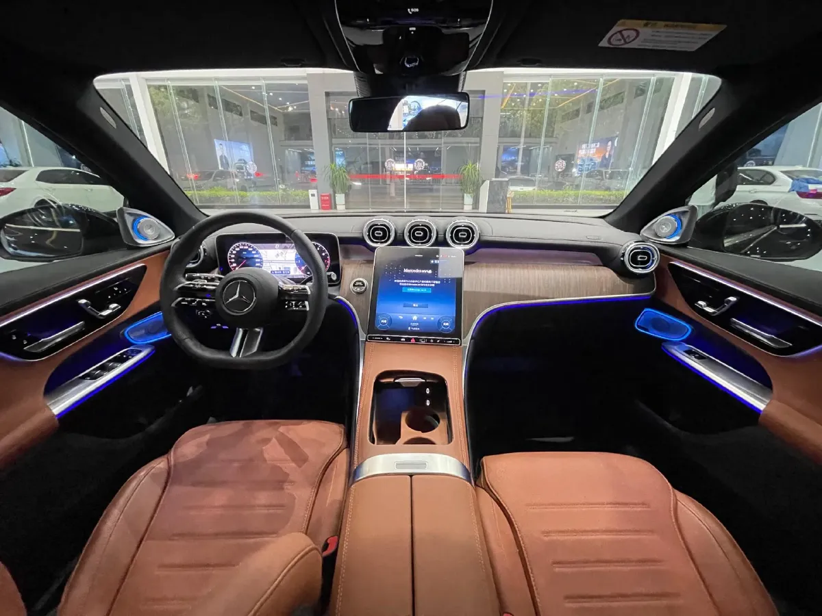 2025 Mercedes-Benz GLC Class 2.0T 258HP L4 9AT,autocango,china used car exporter,china ev exporter,chinese used car exporter,chinese used ev exporter