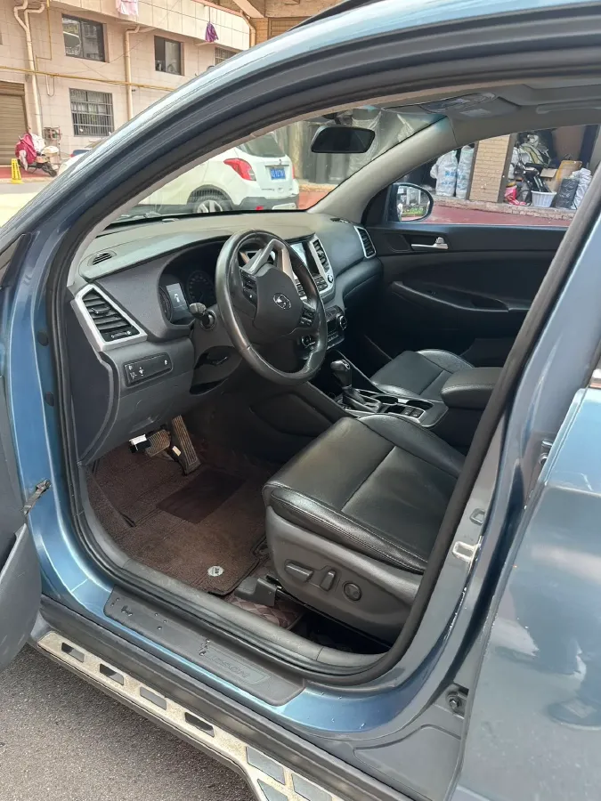 2018 Hyundai Tucson 1.6T 177HP L4 7DCT,autocango,china used car exporter,china ev exporter,chinese used car exporter,chinese used ev exporter
