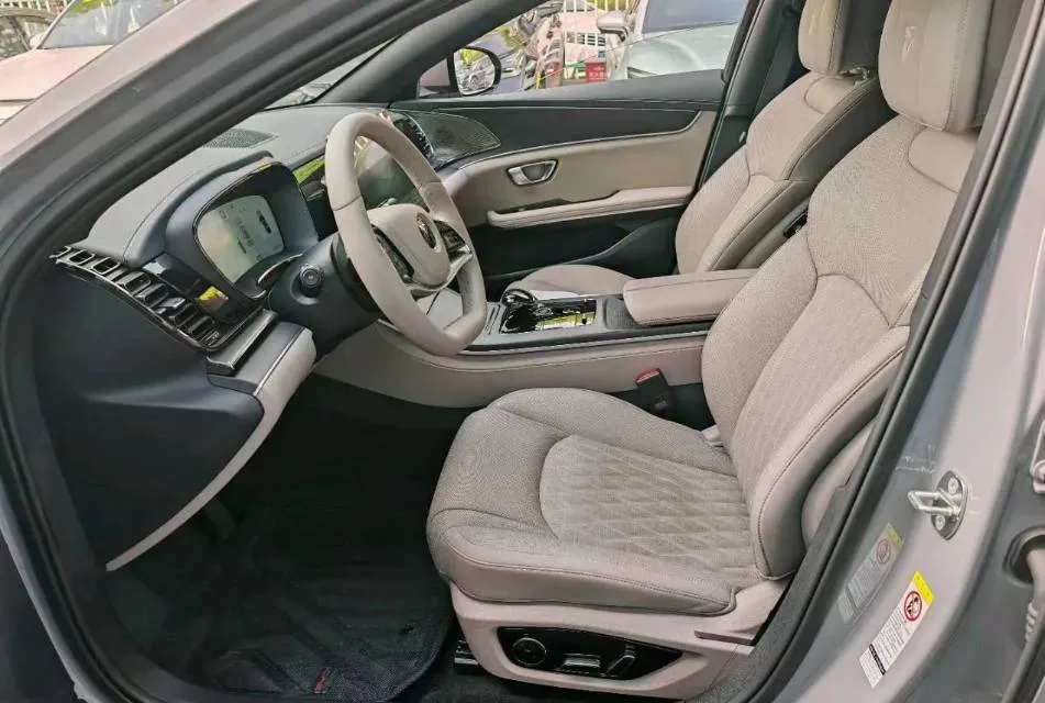 2025 BYD Han 1.5T 156HP L4 E-CVT PHEV,autocango,china used car exporter,china ev exporter,chinese used car exporter,chinese used ev exporter