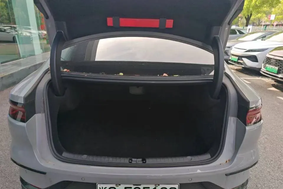 2025 BYD Han 1.5T 156HP L4 E-CVT PHEV,autocango,china used car exporter,china ev exporter,chinese used car exporter,chinese used ev exporter