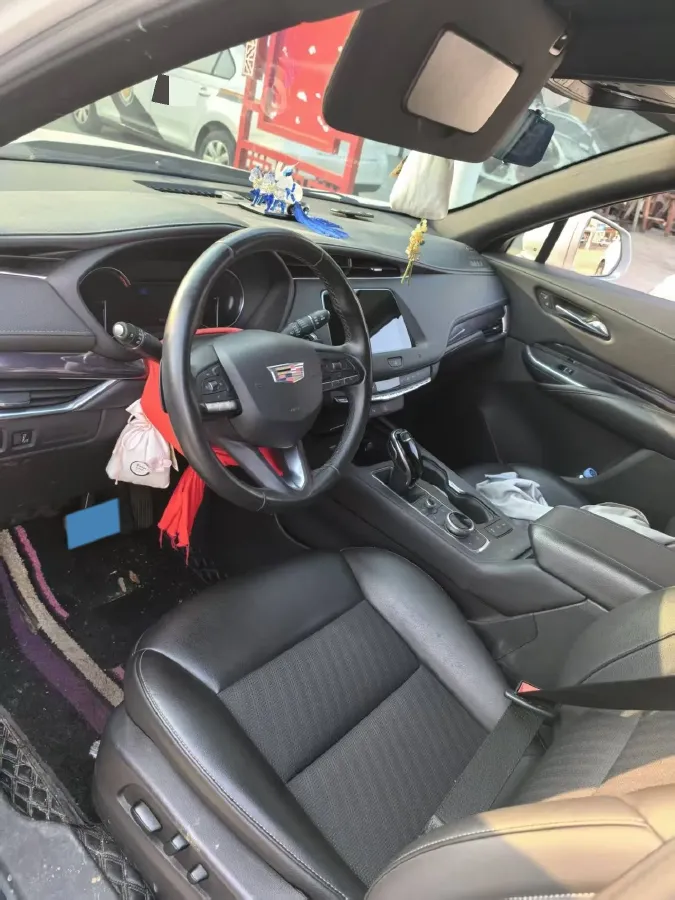 2020 Cadillac XT4 2.0T 241HP L4 9AT,autocango,china used car exporter,china ev exporter,chinese used car exporter,chinese used ev exporter