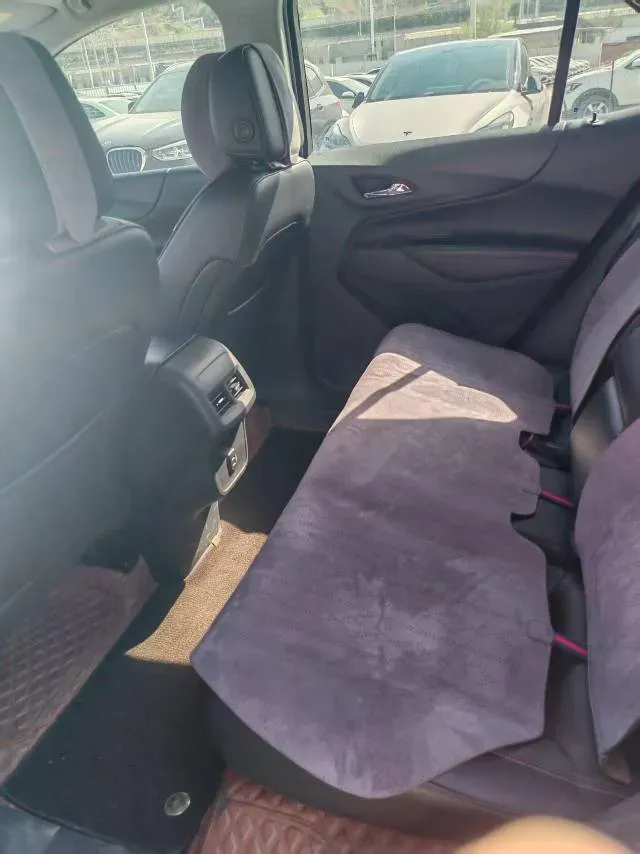 2019 Chevrolet Equinox 1.5T 180HP L4 6AT,autocango,china used car exporter,china ev exporter,chinese used car exporter,chinese used ev exporter
