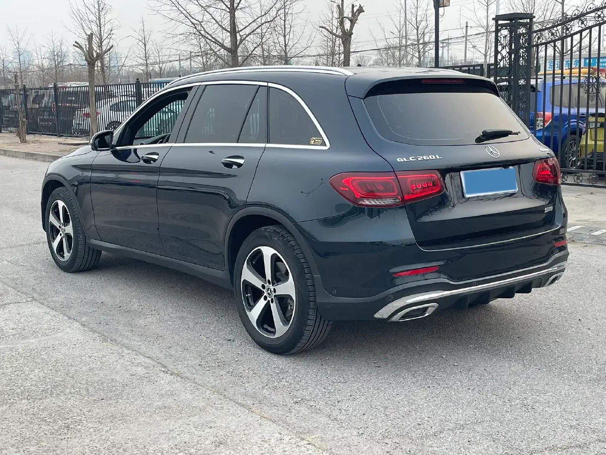 2022 Mercedes-Benz GLC Class 2.0T 197HP L4 9AT,autocango,china used car exporter,china ev exporter,chinese used car exporter,chinese used ev exporter