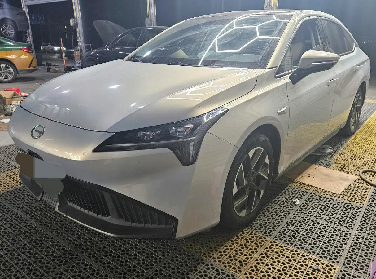 2022 ChangAn Oshan Z6 1.5T 170HP L4 6TCT PHEV 28.4KWH,autocango,china used car exporter,china ev exporter,chinese used car exporter,chinese used ev exporter