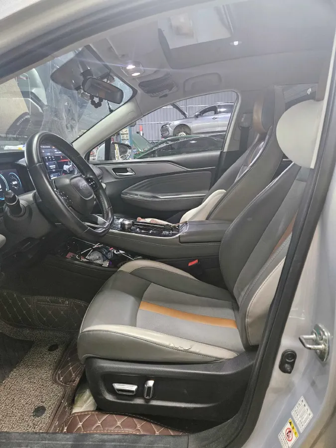 2022 ChangAn Oshan Z6 1.5T 170HP L4 6TCT PHEV 28.4KWH,autocango,china used car exporter,china ev exporter,chinese used car exporter,chinese used ev exporter