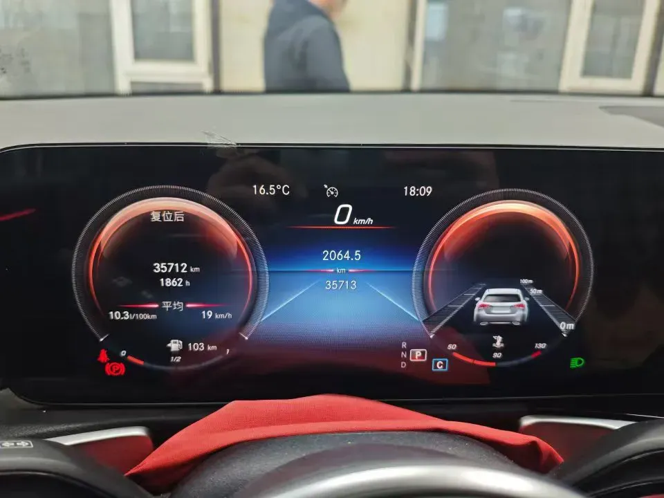 2022 Mercedes-Benz GLB Class 1.3T 136HP L4 7DCT,autocango,china used car exporter,china ev exporter,chinese used car exporter,chinese used ev exporter