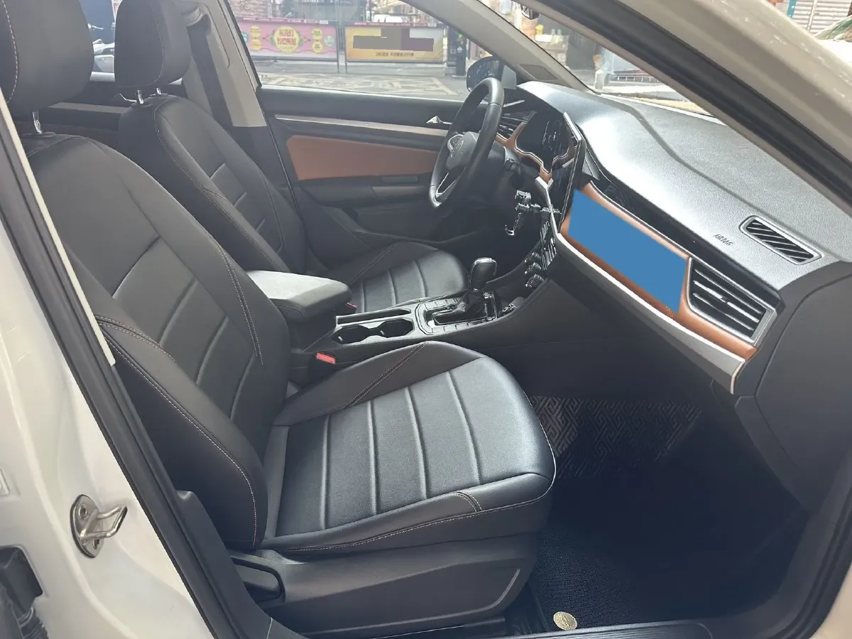 2023 Volkswagen Bora 1.2T 116HP L4 7DCT,autocango,china used car exporter,china ev exporter,chinese used car exporter,chinese used ev exporter