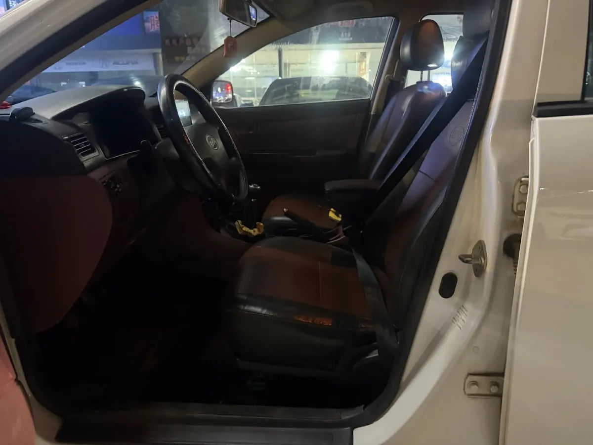 2013 FAW Vita V5 1.5L 102HP L4 5MT,autocango,china used car exporter,china ev exporter,chinese used car exporter,chinese used ev exporter