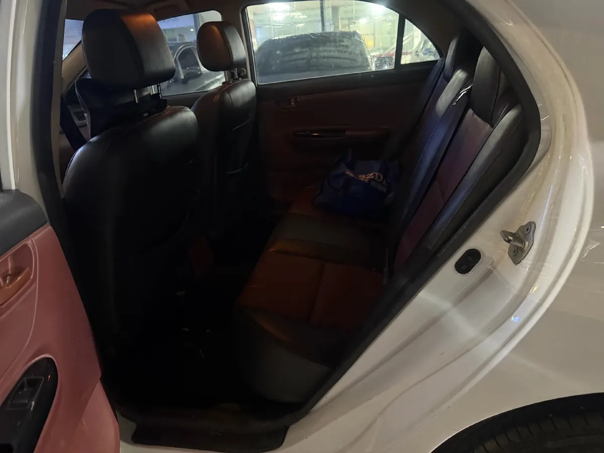 2013 FAW Vita V5 1.5L 102HP L4 5MT,autocango,china used car exporter,china ev exporter,chinese used car exporter,chinese used ev exporter