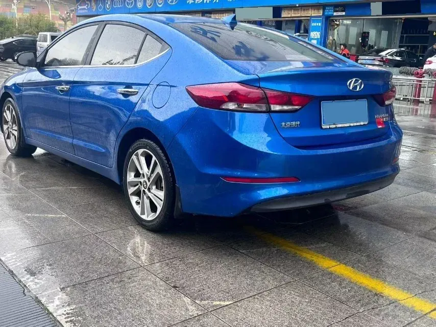 2016 Hyundai Elantra 1.6L 130HP L4 6AT,autocango,china used car exporter,china ev exporter,chinese used car exporter,chinese used ev exporter
