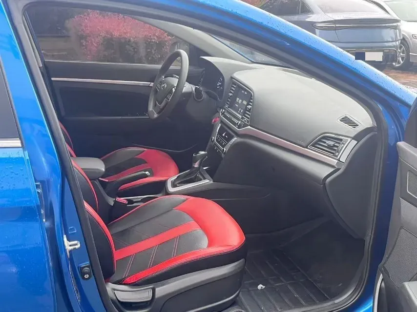 2016 Hyundai Elantra 1.6L 130HP L4 6AT,autocango,china used car exporter,china ev exporter,chinese used car exporter,chinese used ev exporter