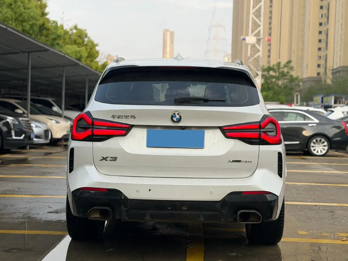 2022 BMW X3 2.0T 252HP L4 8AT,autocango,china used car exporter,china ev exporter,chinese used car exporter,chinese used ev exporter