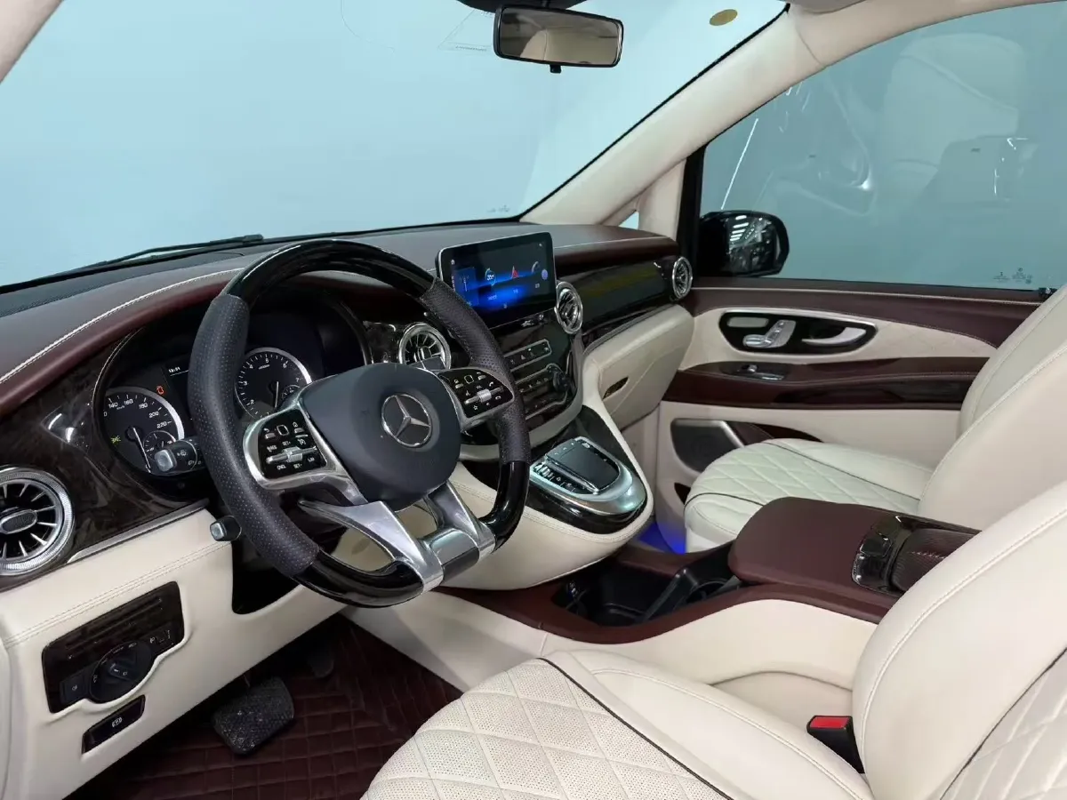 2021 Mercedes-Benz Vito 2.0T 211HP L4 9AT,autocango,china used car exporter,china ev exporter,chinese used car exporter,chinese used ev exporter
