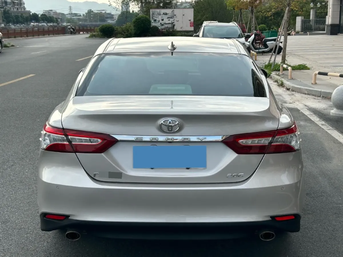 2021 Toyota Camry 2.0L 178HP L4 CVT,autocango,china used car exporter,china ev exporter,chinese used car exporter,chinese used ev exporter