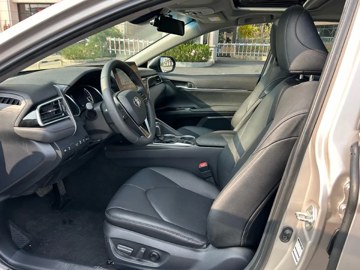 2021 Toyota Camry 2.0L 178HP L4 CVT,autocango,china used car exporter,china ev exporter,chinese used car exporter,chinese used ev exporter