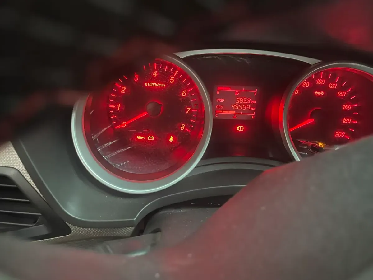 2021 WuLing HongGuang 1.5L 99HP L4 6MT,autocango,china used car exporter,china ev exporter,chinese used car exporter,chinese used ev exporter