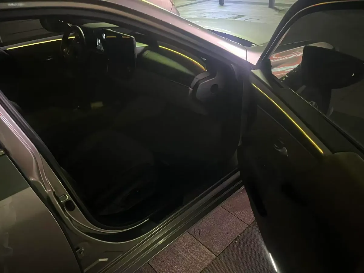 2025 Lexus ES 2.0L 173HP L4 CVT,autocango,china used car exporter,china ev exporter,chinese used car exporter,chinese used ev exporter