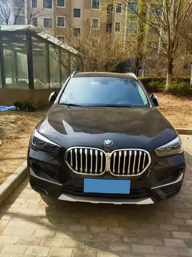 2021 BMW X1 2.0T 192HP L4 8AT,autocango,china used car exporter,china ev exporter,chinese used car exporter,chinese used ev exporter