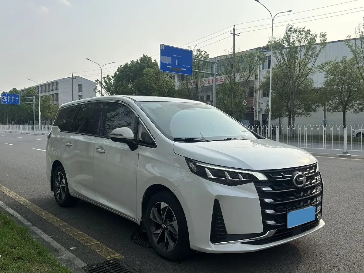 2023 GAC Trumpchi M6 1.5T 177HP L4 7DCT,autocango,china used car exporter,china ev exporter,chinese used car exporter,chinese used ev exporter