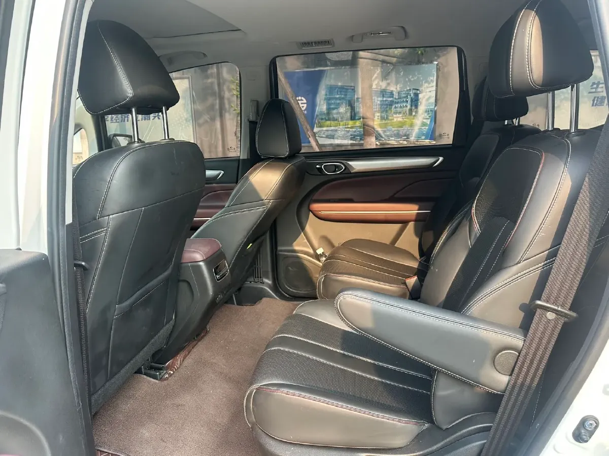 2023 GAC Trumpchi M6 1.5T 177HP L4 7DCT,autocango,china used car exporter,china ev exporter,chinese used car exporter,chinese used ev exporter