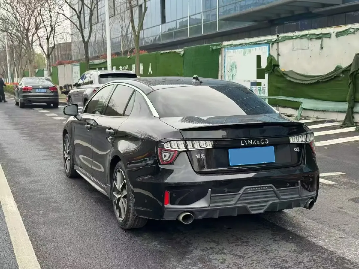 2018 Toyota C-HR 2.0L 171HP L4 CVT,autocango,china used car exporter,china ev exporter,chinese used car exporter,chinese used ev exporter