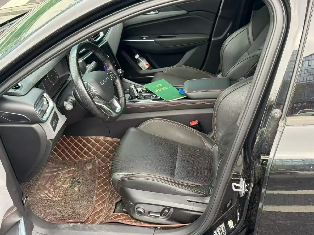 2018 Toyota C-HR 2.0L 171HP L4 CVT,autocango,china used car exporter,china ev exporter,chinese used car exporter,chinese used ev exporter