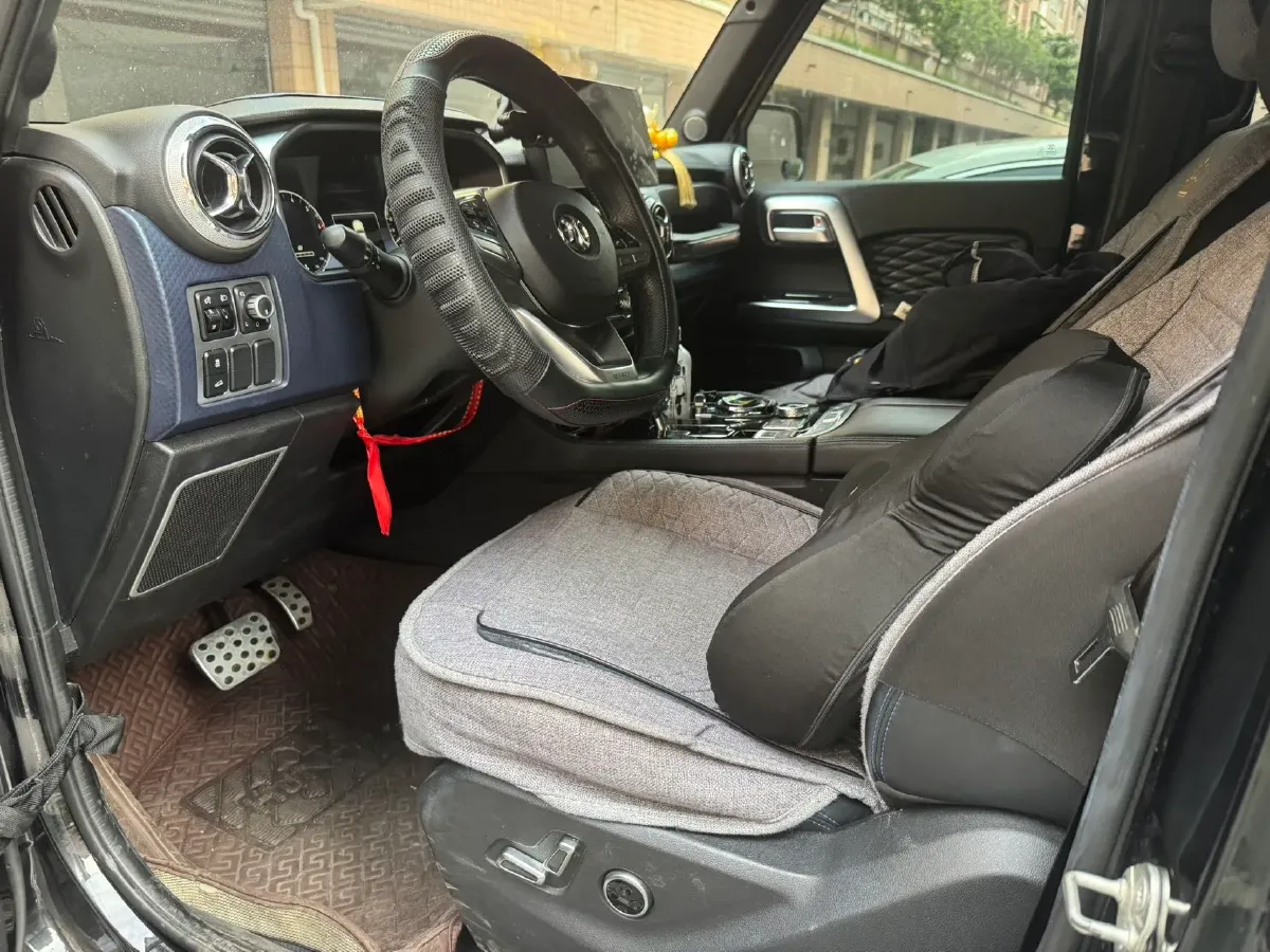 2018 Beijing BJ40 2.3T 250HP L4 6AT,autocango,china used car exporter,china ev exporter,chinese used car exporter,chinese used ev exporter