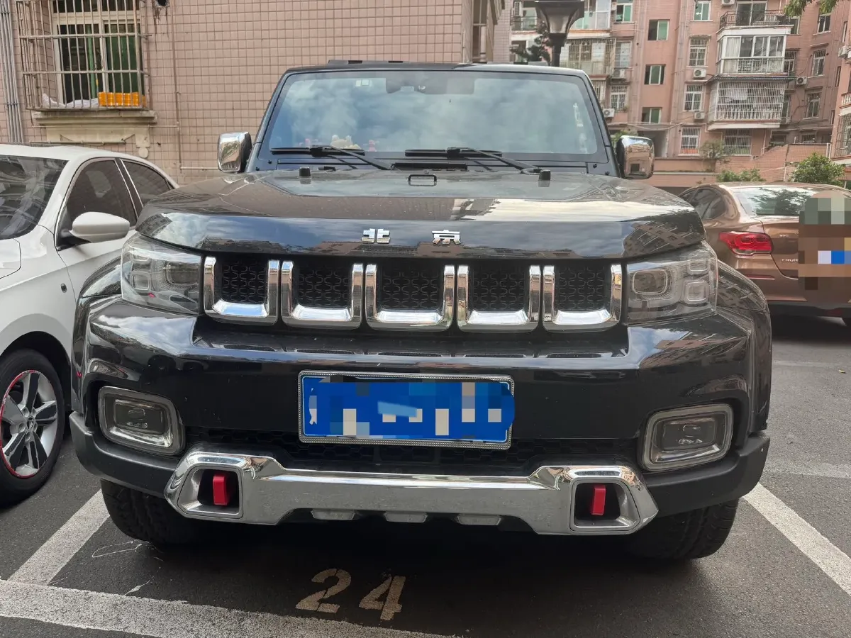 2018 Beijing BJ40 2.3T 250HP L4 6AT,autocango,china used car exporter,china ev exporter,chinese used car exporter,chinese used ev exporter