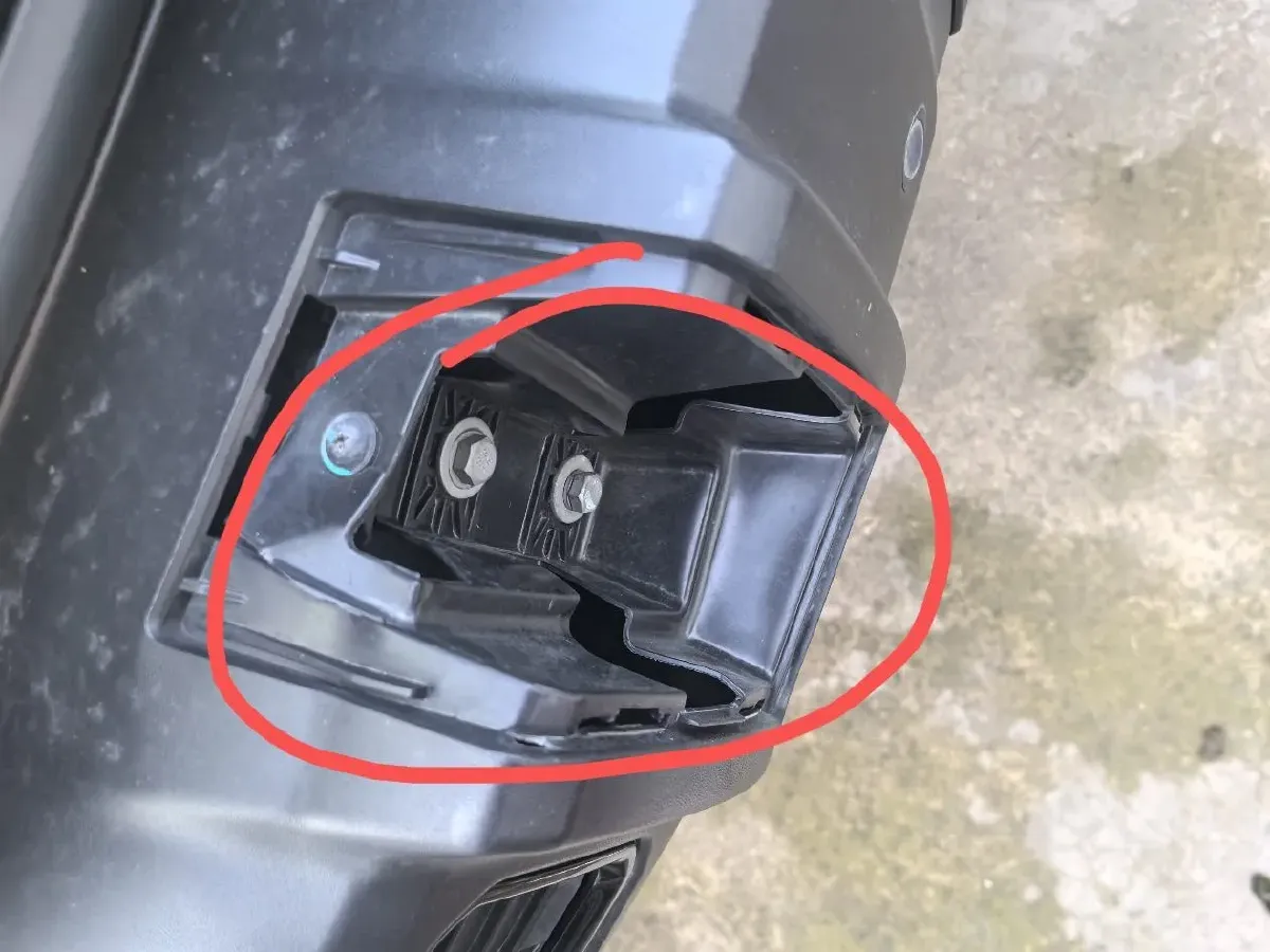 2023 Tank 300 2.0T 227HP L4 8AT,autocango,china used car exporter,china ev exporter,chinese used car exporter,chinese used ev exporter