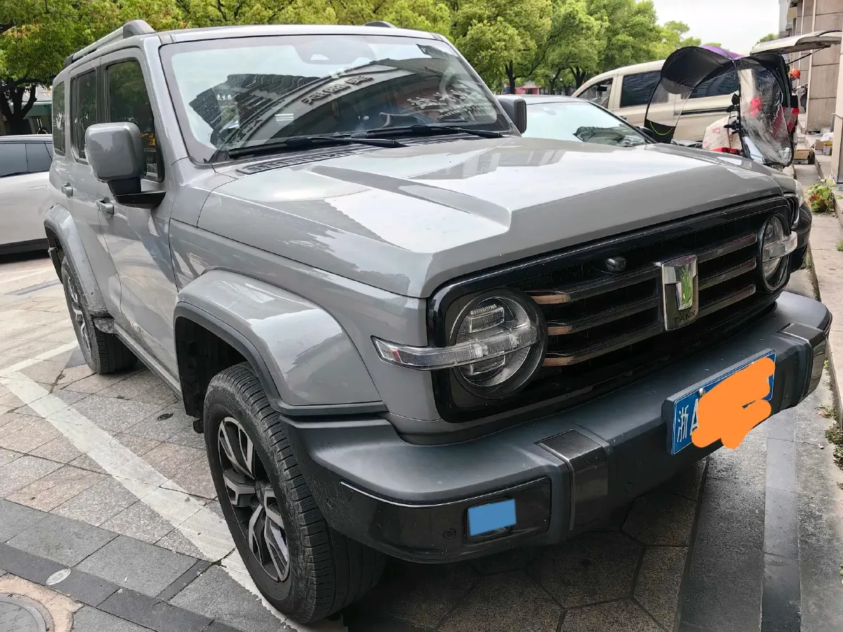 2023 Tank 300 2.0T 227HP L4 8AT,autocango,china used car exporter,china ev exporter,chinese used car exporter,chinese used ev exporter