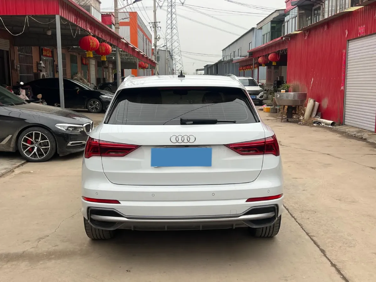 2022 Audi Q3 1.4T 150HP L4 7DCT,autocango,china used car exporter,china ev exporter,chinese used car exporter,chinese used ev exporter