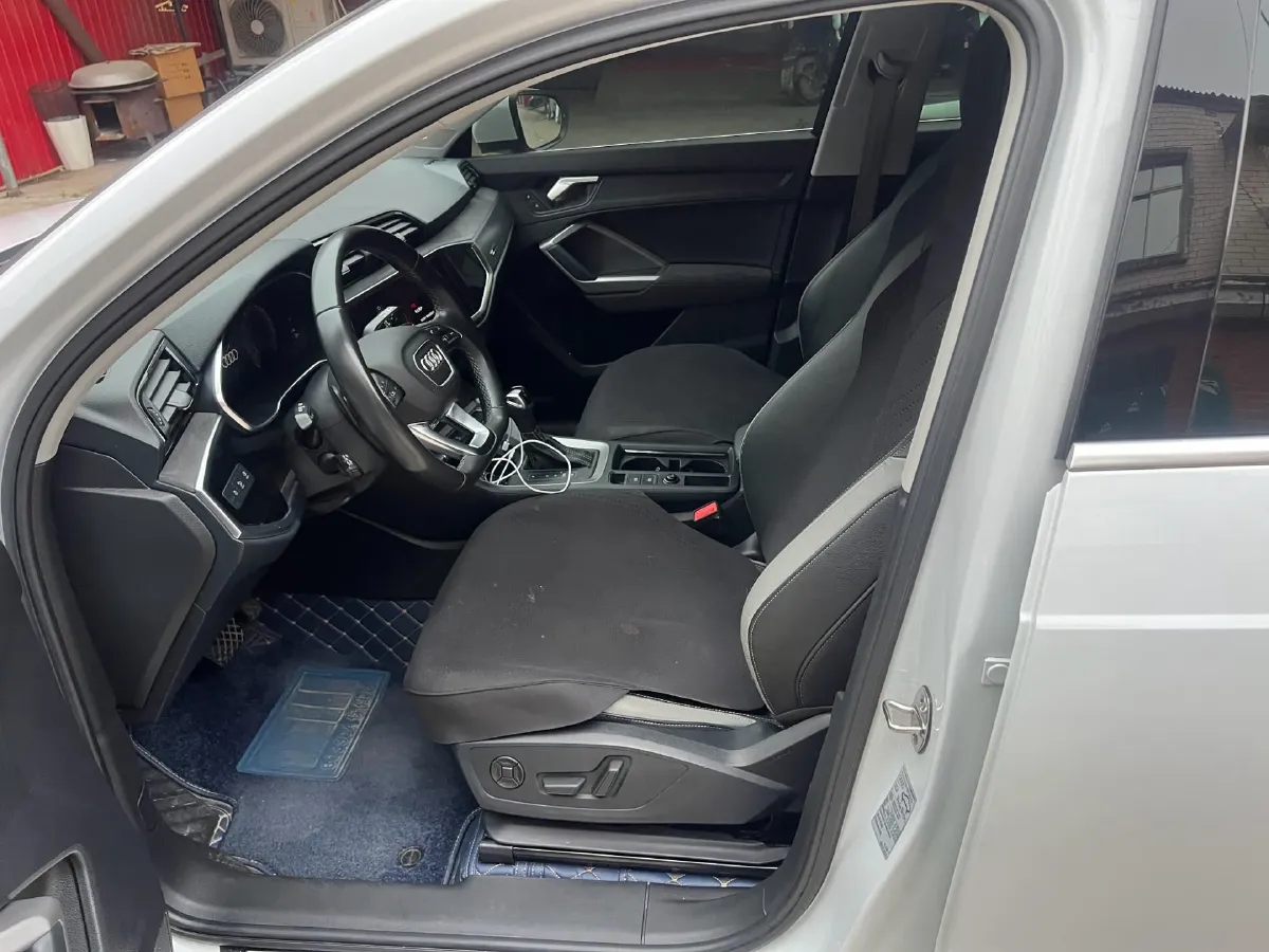 2022 Audi Q3 1.4T 150HP L4 7DCT,autocango,china used car exporter,china ev exporter,chinese used car exporter,chinese used ev exporter