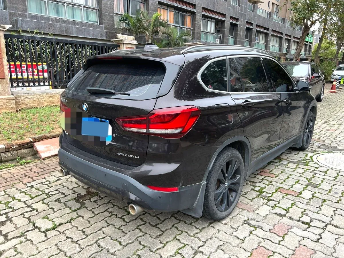 2020 BMW X1 1.5T 140HP L3 7DCT,autocango,china used car exporter,china ev exporter,chinese used car exporter,chinese used ev exporter