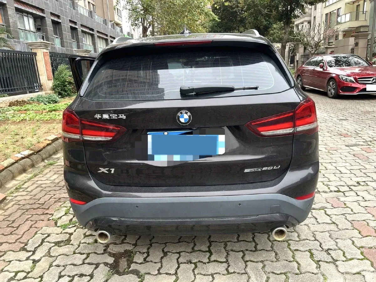 2020 BMW X1 1.5T 140HP L3 7DCT,autocango,china used car exporter,china ev exporter,chinese used car exporter,chinese used ev exporter